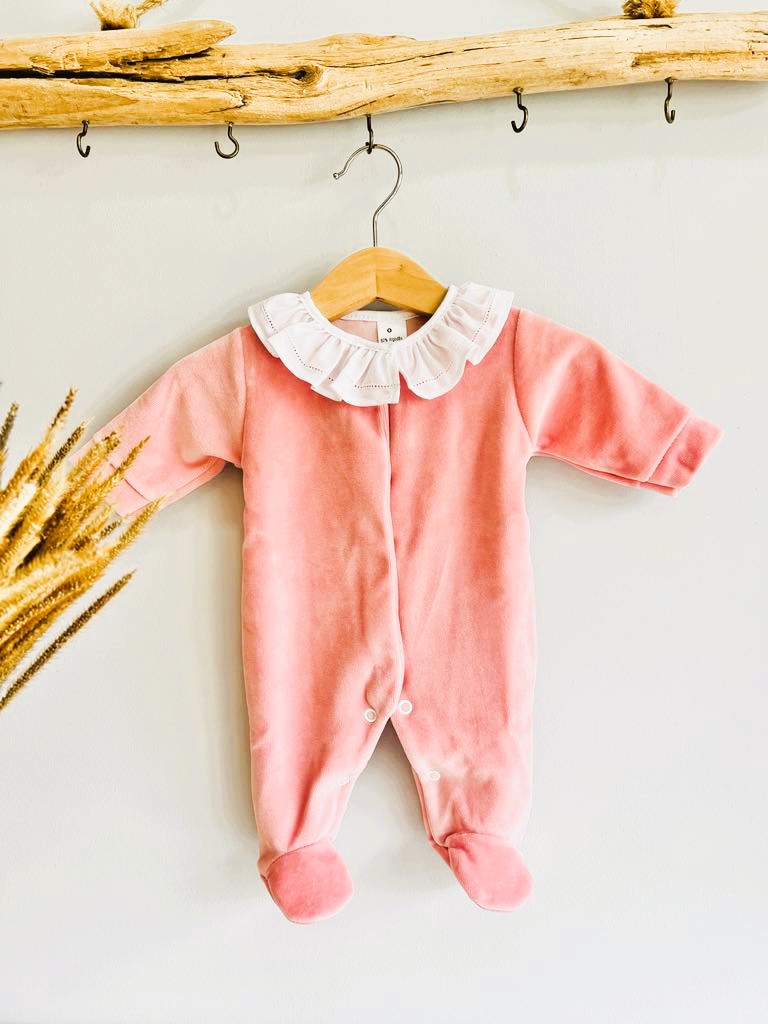 Babygrow em veludo